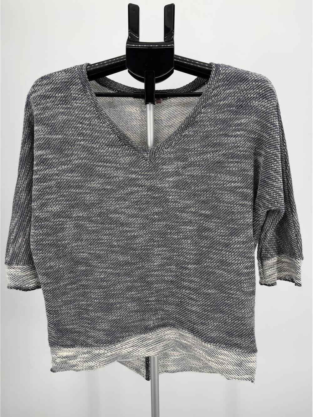 Kut from the Kloth Vintage Heathered Knit Sweater V-Neck‎ Small